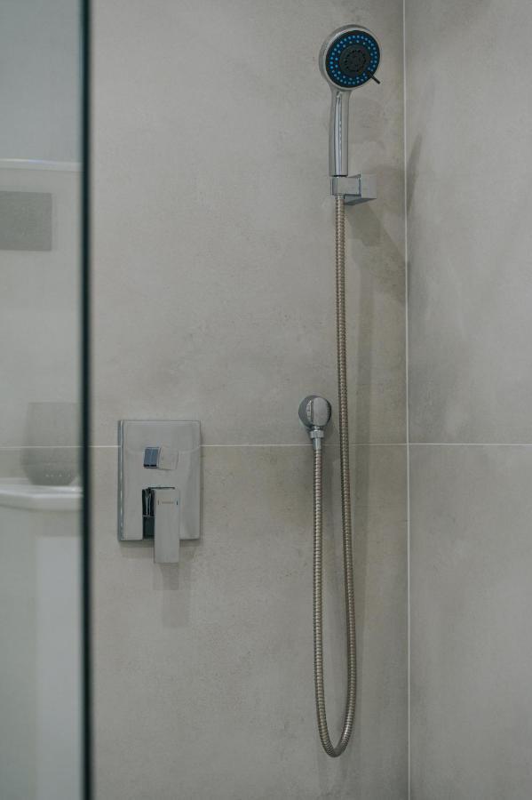 Luxury And Spacius Apartment Tesalonika Bagian luar foto