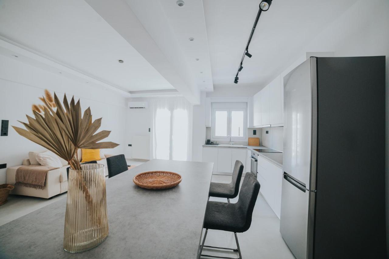 Luxury And Spacius Apartment Tesalonika Bagian luar foto