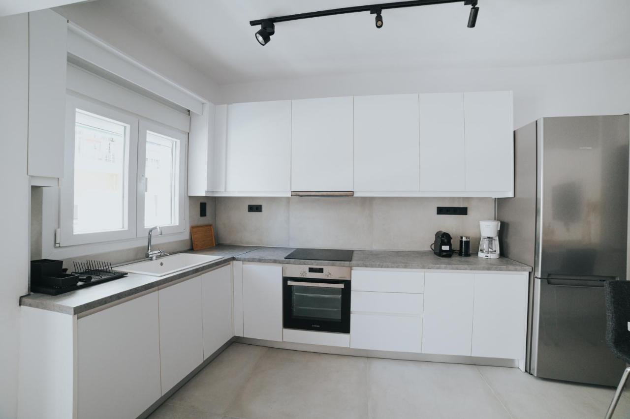 Luxury And Spacius Apartment Tesalonika Bagian luar foto