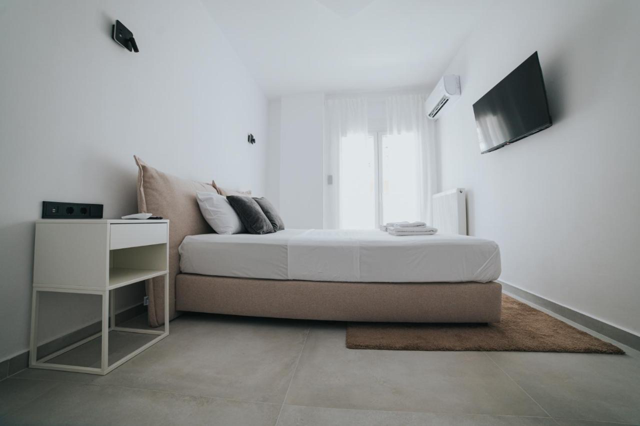 Luxury And Spacius Apartment Tesalonika Bagian luar foto